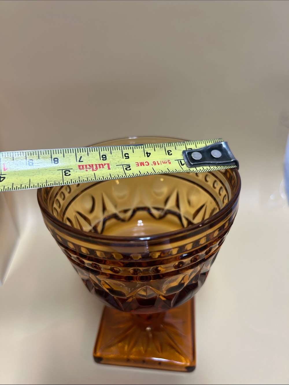 Vintage amber Indiana Glass Park Lane goblets / wine glasses, a set of 4 - Picture 9 of 9
